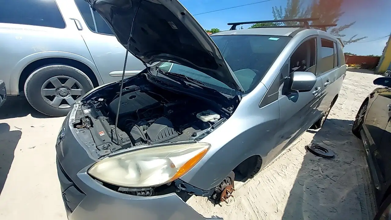 Photo of 2012 Mazda 5