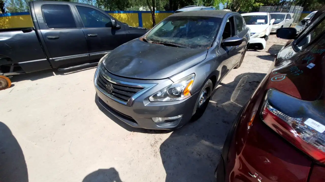 Photo of 2014 Nissan Altima