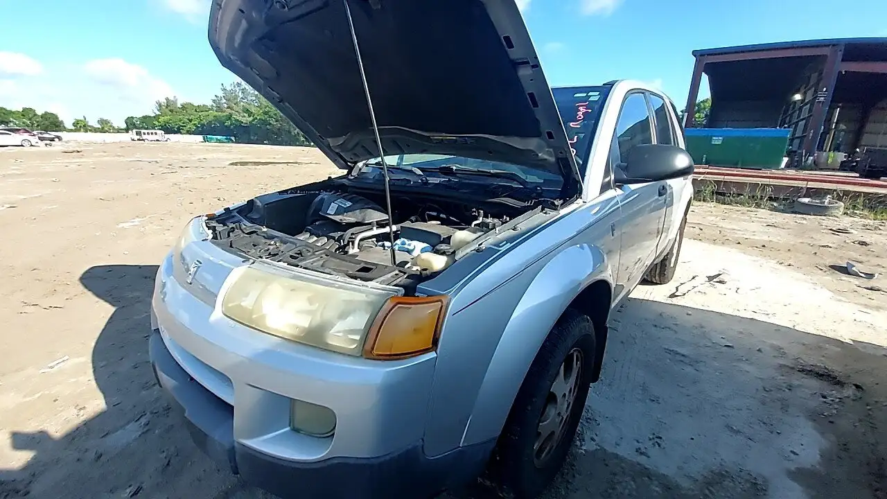 Photo of 2003 Saturn Vue