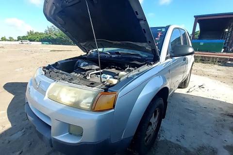 Photo of 2003 Saturn Vue