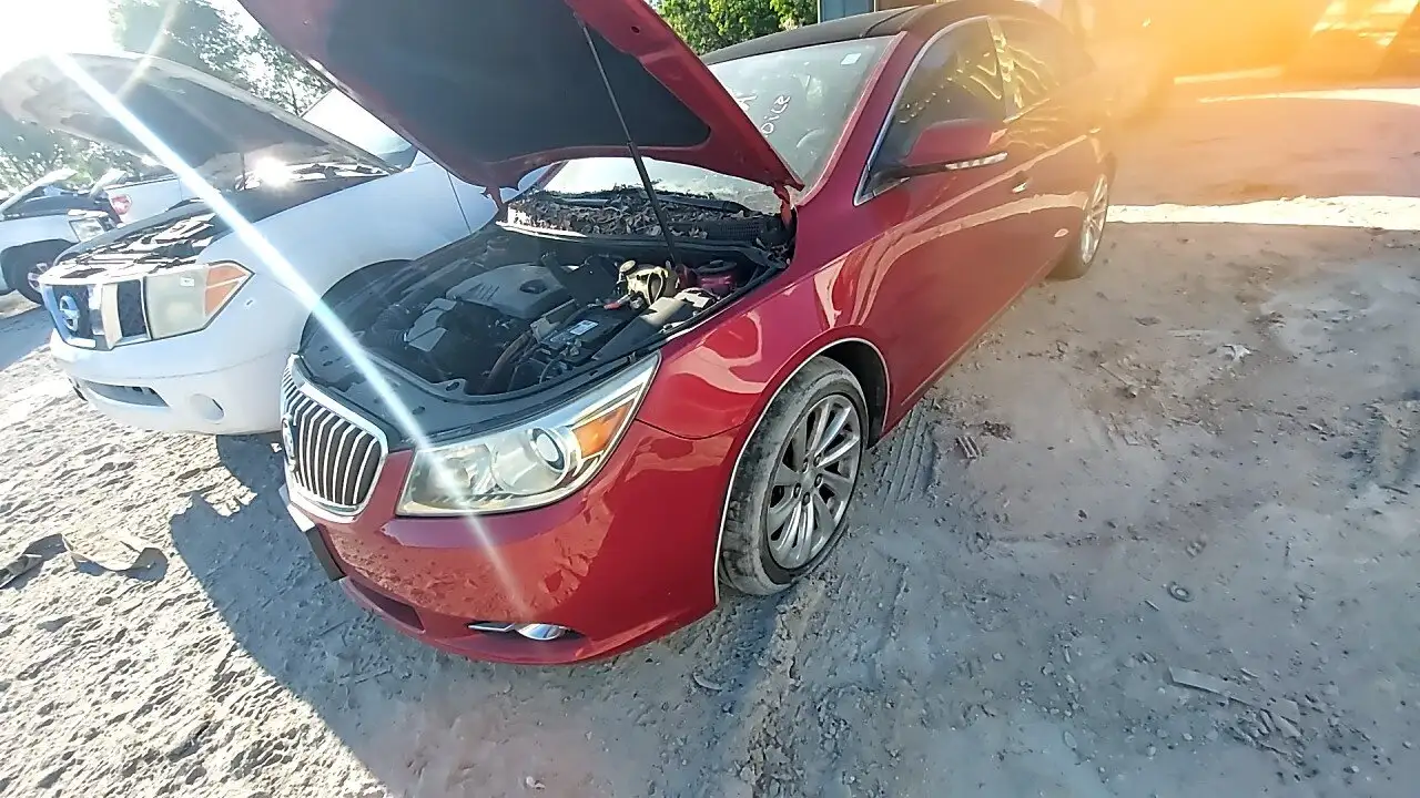 Photo of 2013 Buick Lacrosse