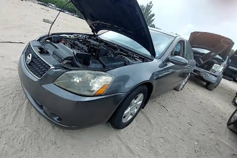Photo of 2006 Nissan Altima