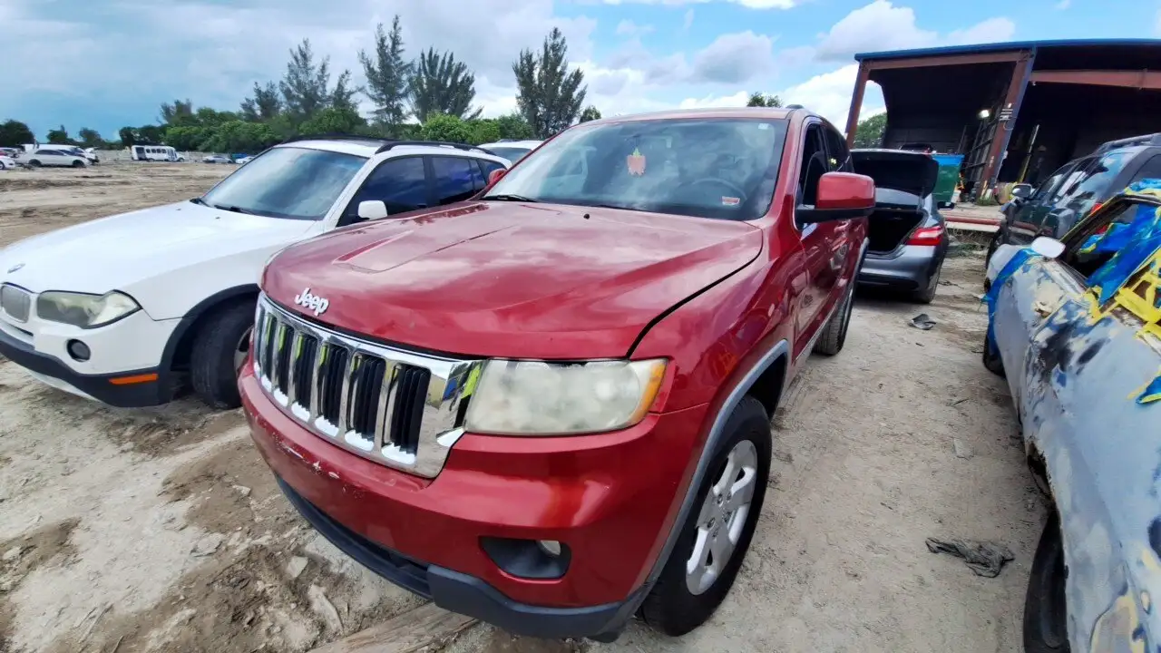 Photo of 2011 Jeep Grand Cherokee