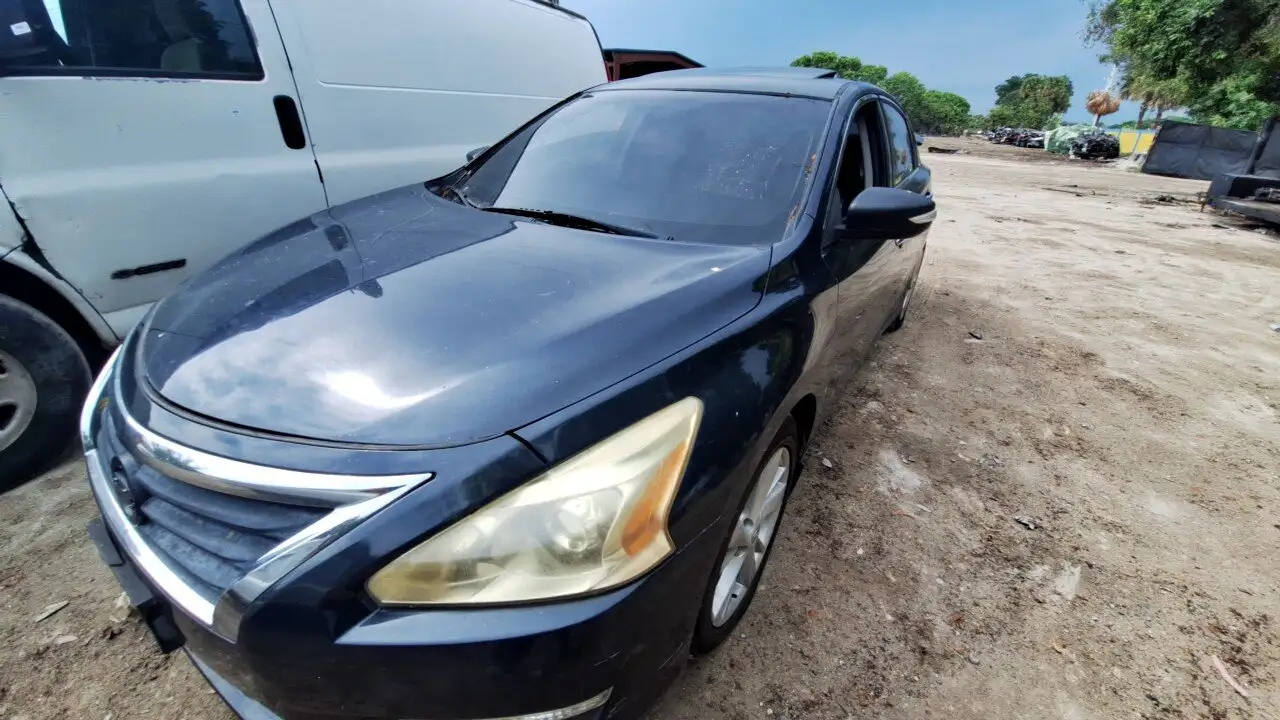Photo of 2015 Nissan Altima