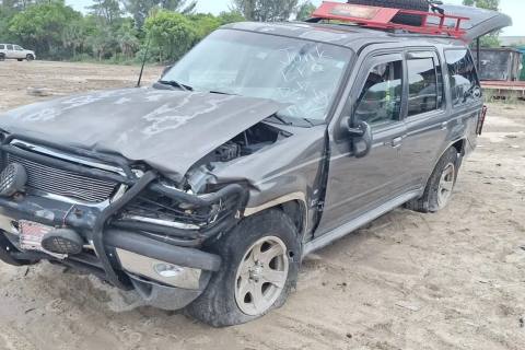Photo of 1998 Ford Explorer