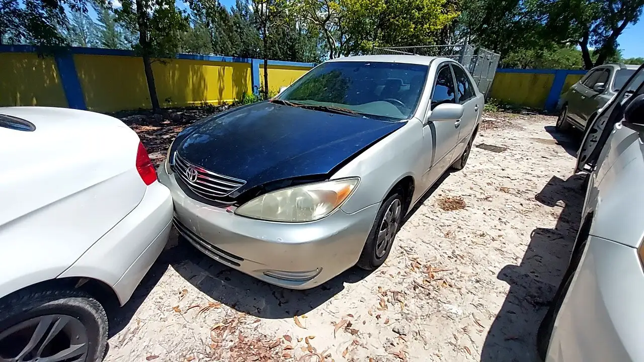 Photo of 2003 Toyota Camry