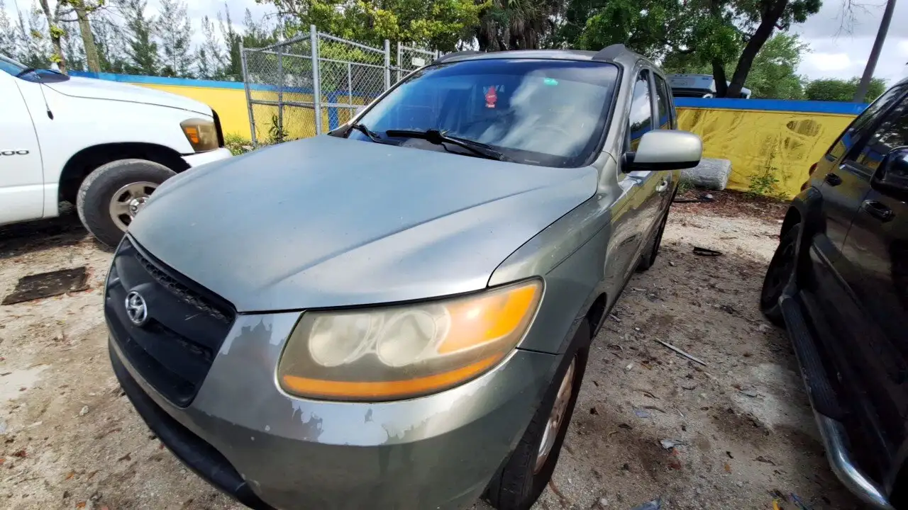 Photo of 2008 Hyundai Santa Fe