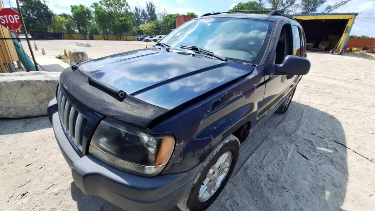 Photo of 2004 Jeep Grand Cherokee