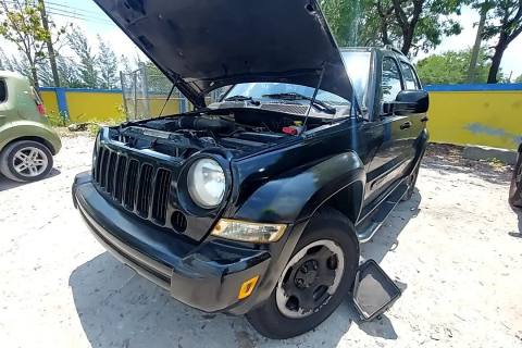 Photo of 2006 Jeep Liberty