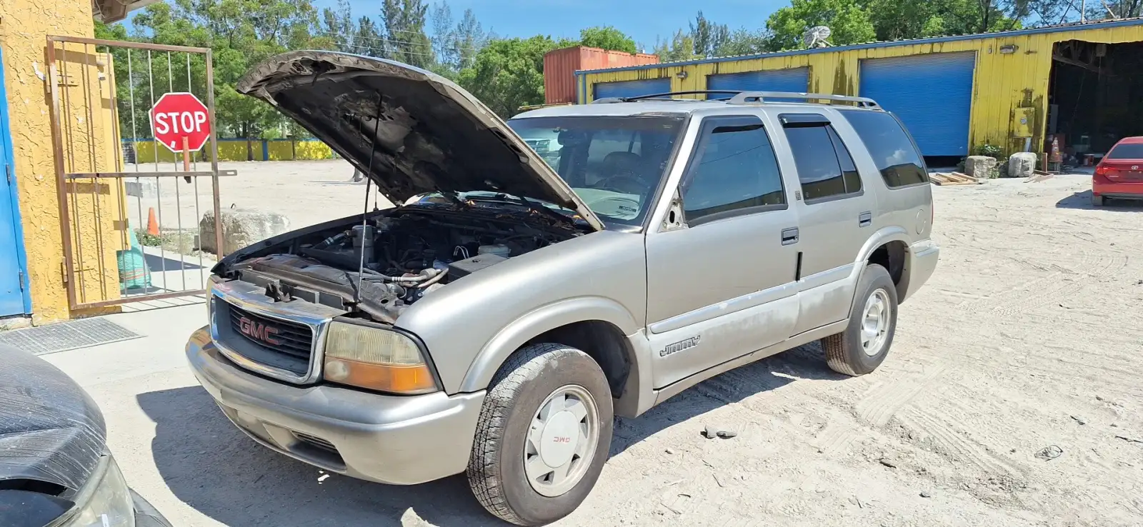 Photo of 1999 Gmc Jimmy