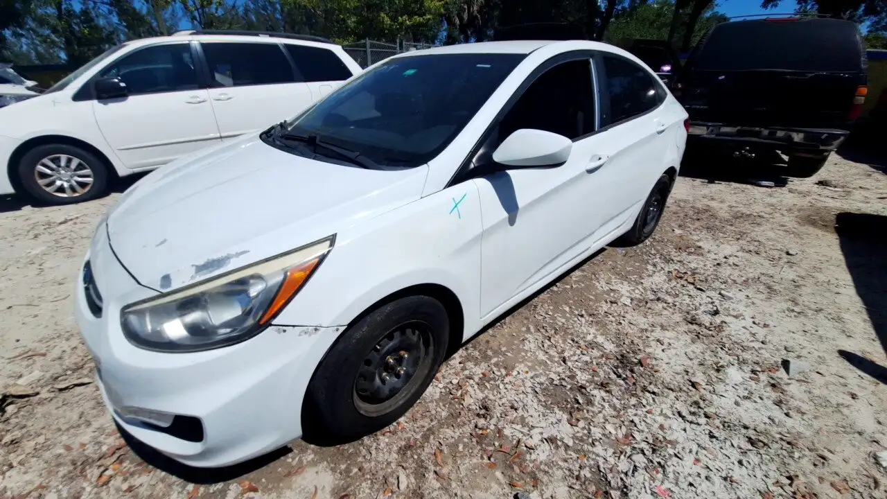 Photo of 2015 Hyundai Accent