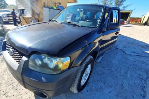 Photo of 2006 Ford Escape