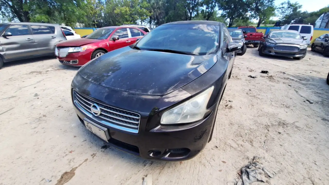 Photo of 2010 Nissan Maxima