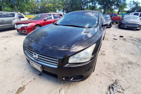 Photo of 2010 Nissan Maxima