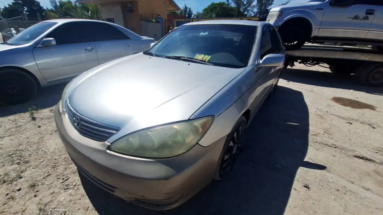 Photo of 2005 Toyota Camry
