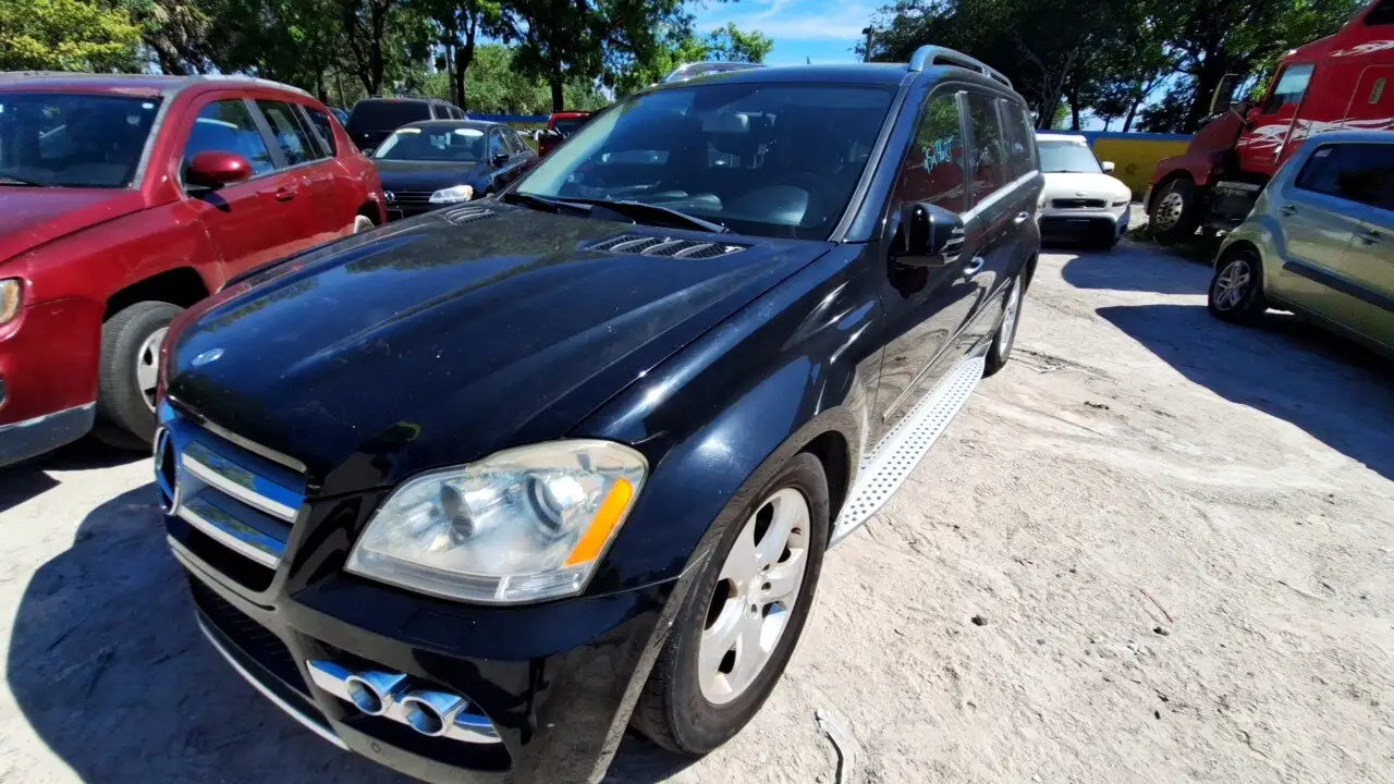 Photo of 2011 Mercedes-Benz Gl450