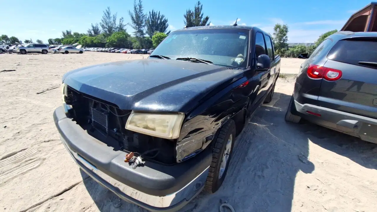 Photo of 2005 Chevrolet Silverado 1500