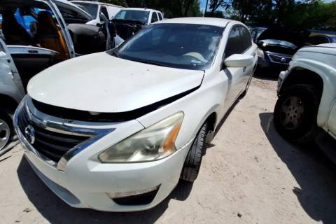 Photo of 2014 Nissan Altima