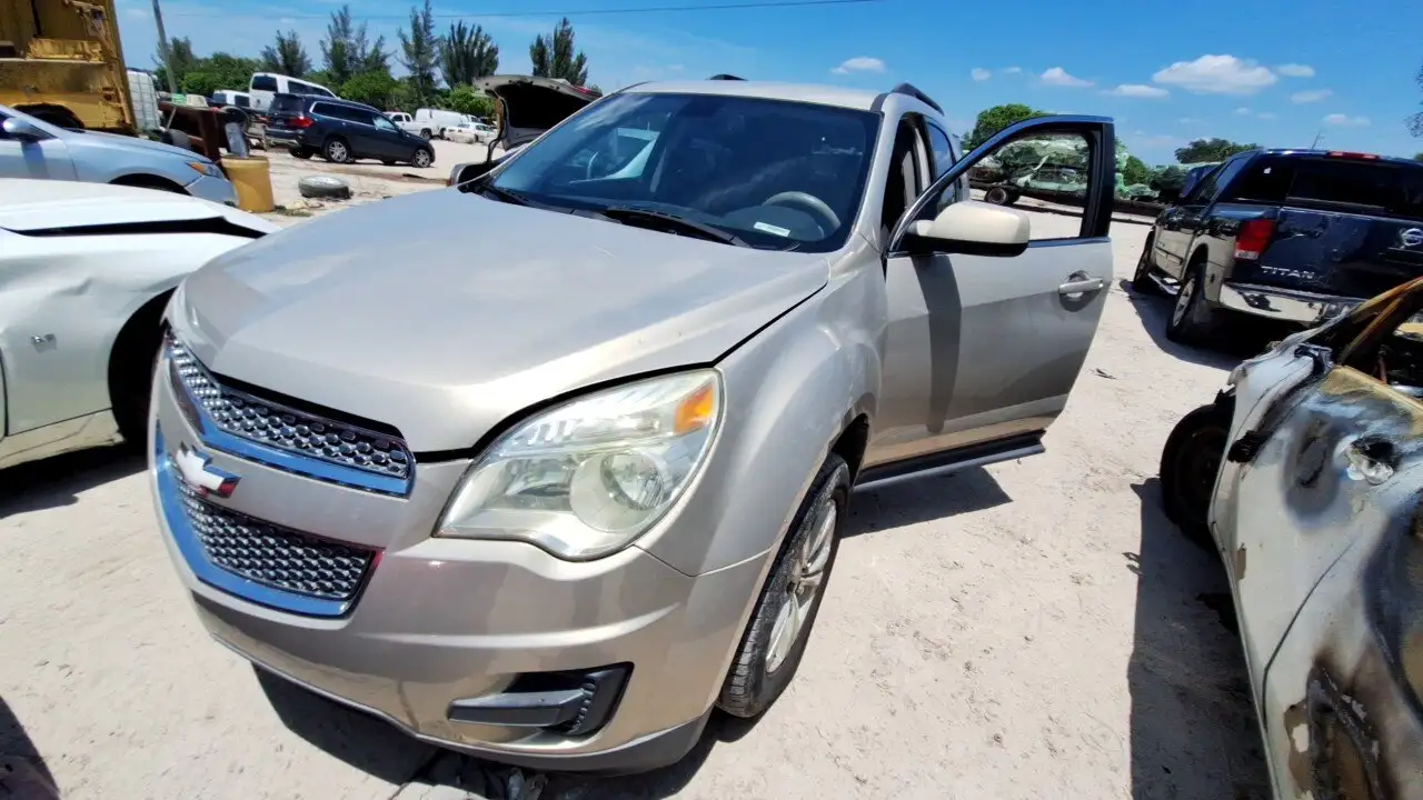 Photo of 2010 Chevrolet Equinox