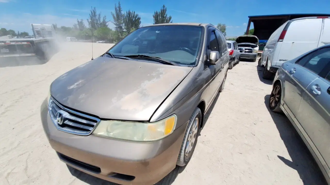 Photo of 2004 Honda Odyssey