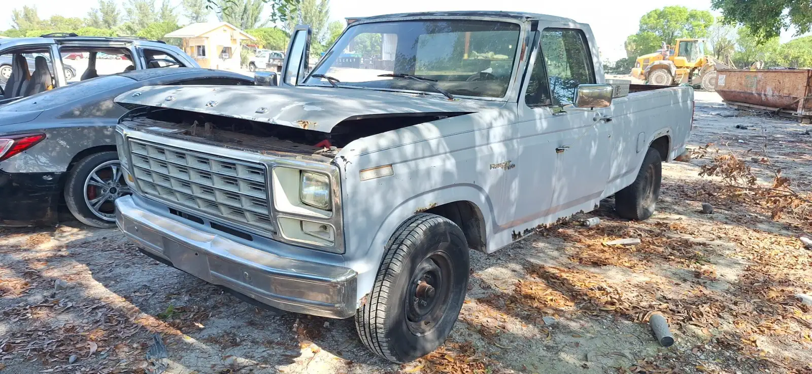 Photo of 1981 Ford F-100