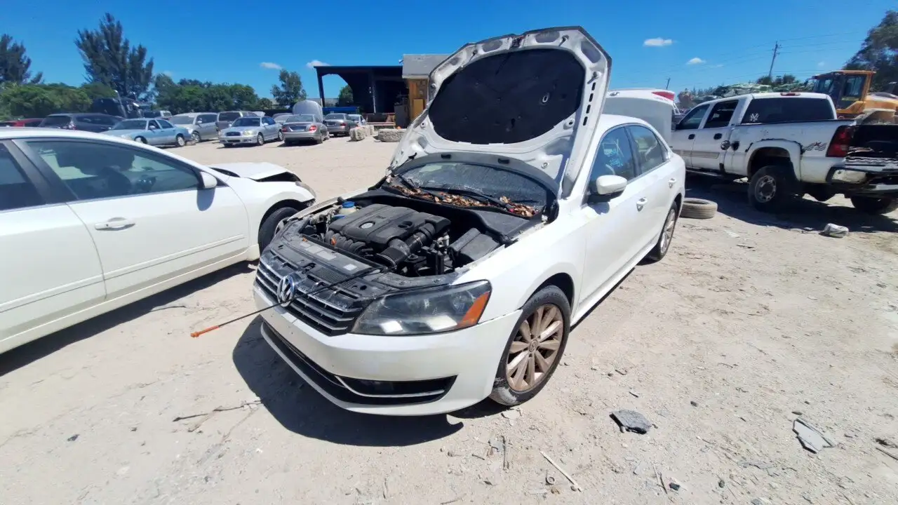 Photo of 2013 Volkswagen Passat