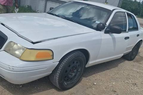 Photo of 2008 Ford Crown Victoria