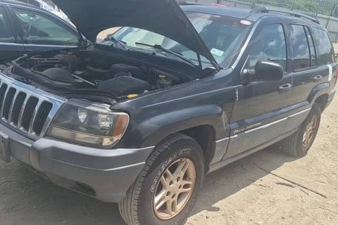 Photo of 2003 Jeep Grand Cherokee