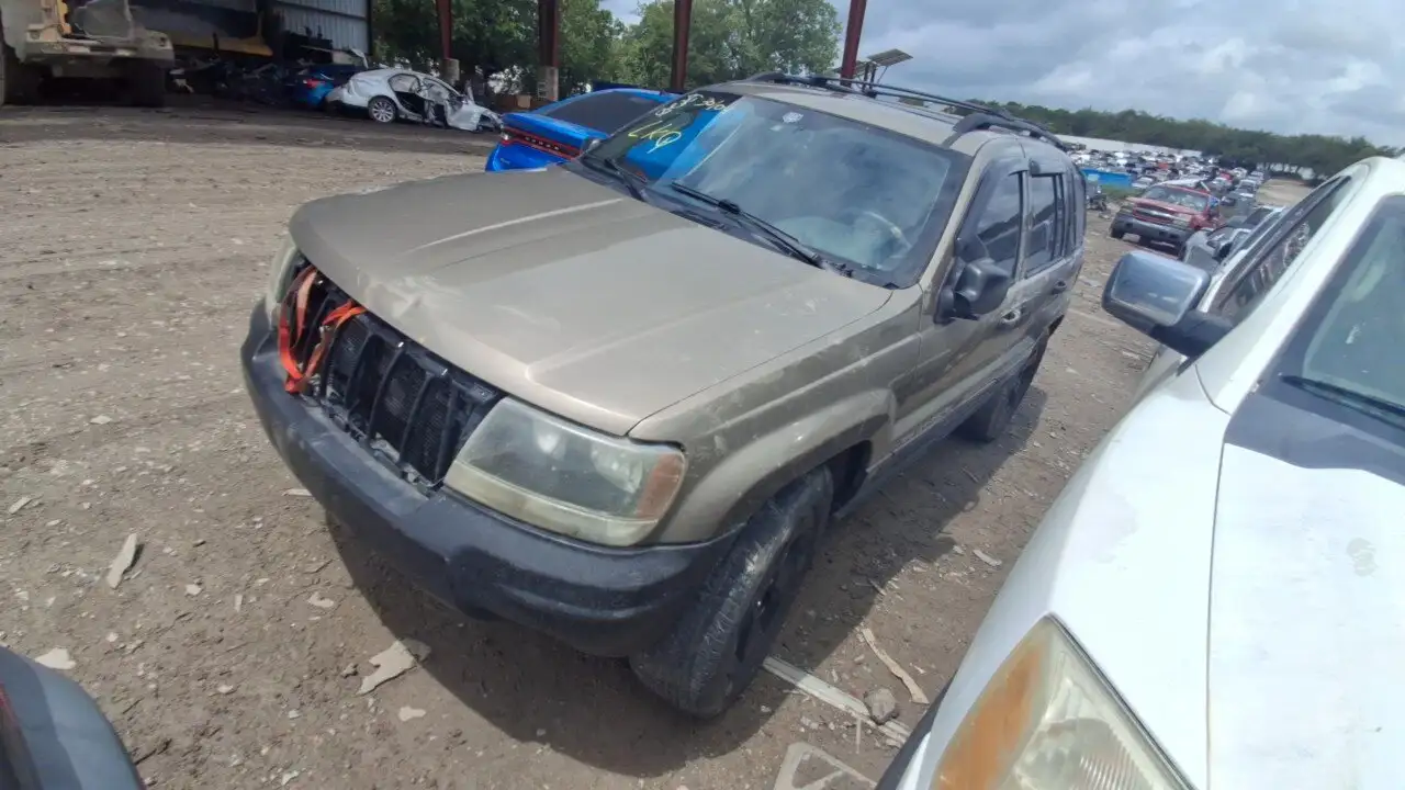 Photo of 2004 Jeep Grand Cherokee