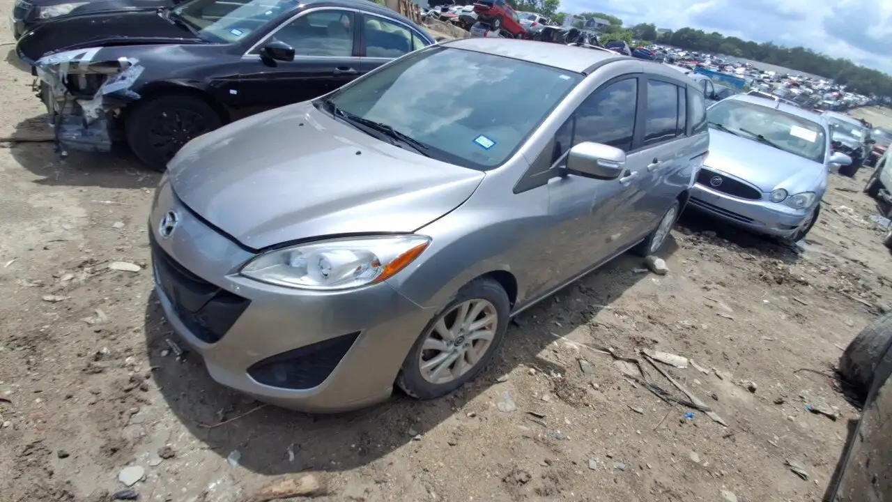 Photo of 2013 Mazda 5