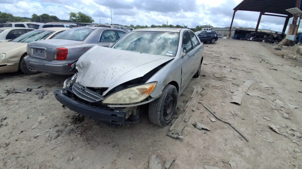 Photo of 2004 Toyota Camry