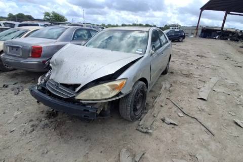 Photo of 2004 Toyota Camry