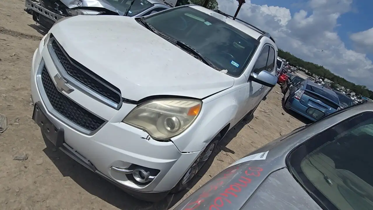 Photo of 2011 Chevrolet Equinox