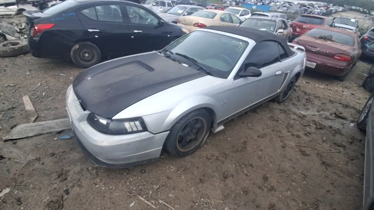 Photo of 2002 Ford Mustang