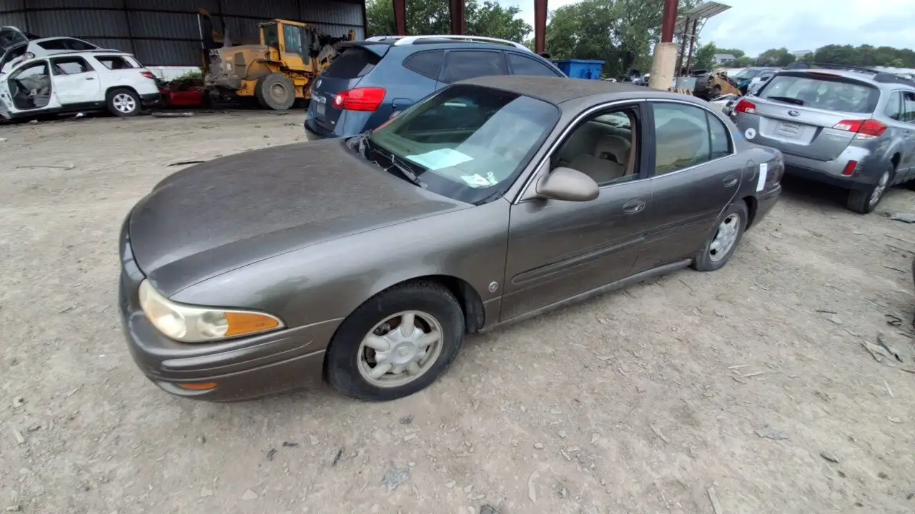 Photo of 2001 Buick Lesabre