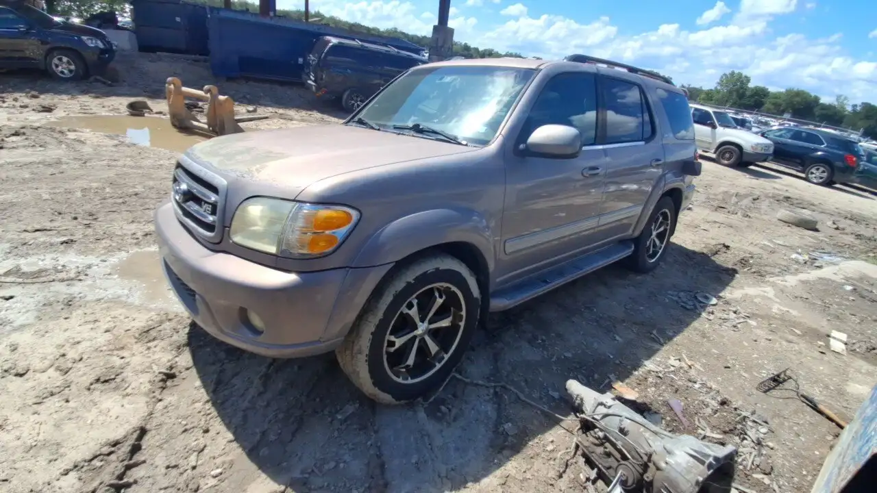 Photo of 2002 Toyota Sequoia