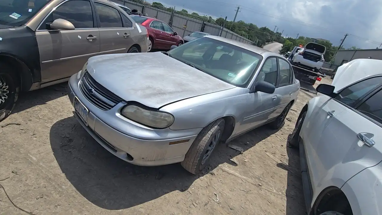Photo of 2003 Chevrolet Malibu