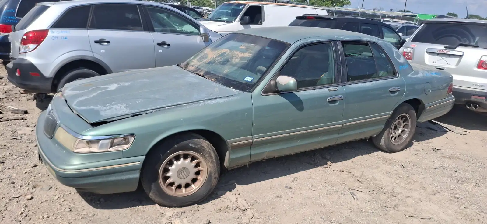 Photo of 1997 Mercury Grand Marquis