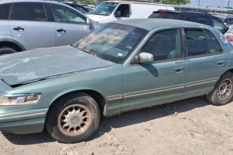 Photo of 1997 Mercury Grand Marquis