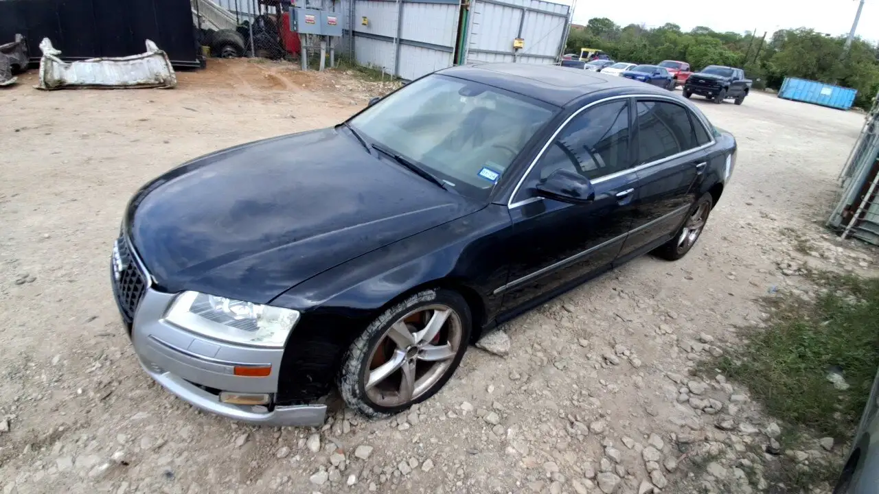 Photo of 2010 Audi A8 Quattro