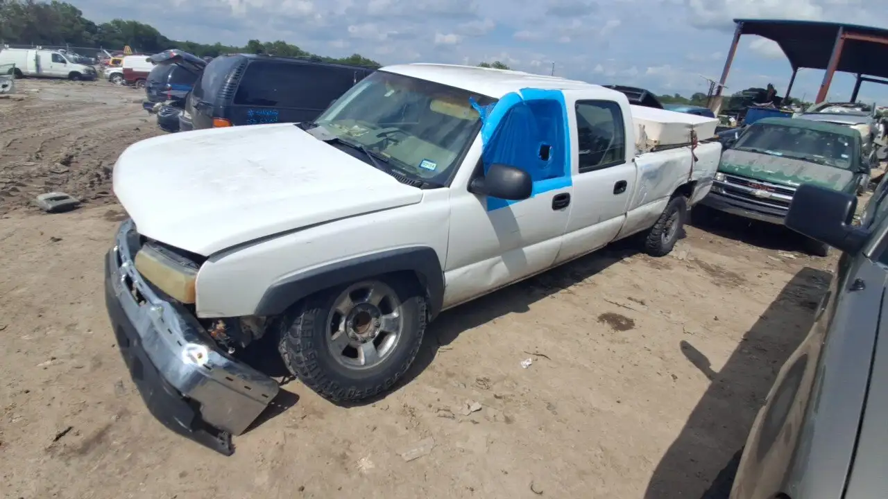 Photo of 2003 Chevrolet Silverado 2500 Hd