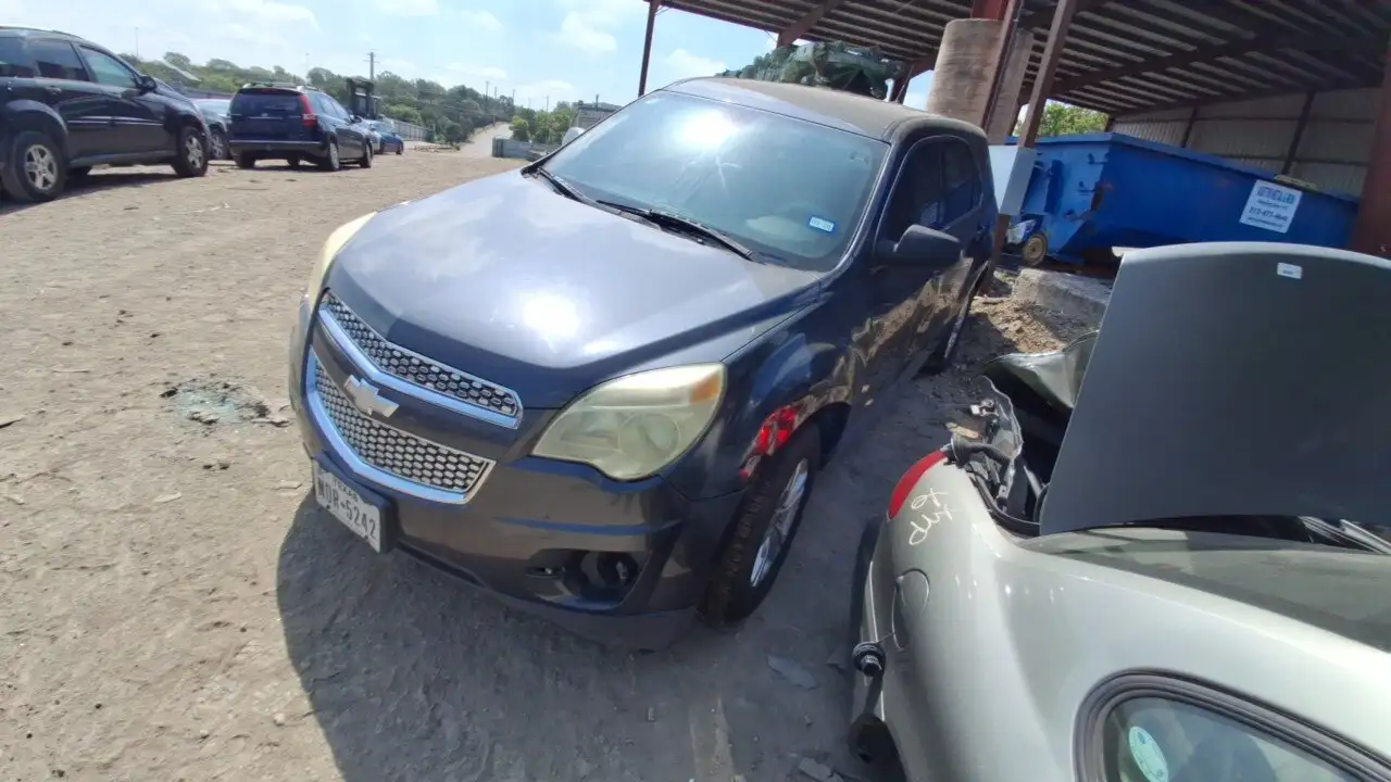 Photo of 2011 Chevrolet Equinox