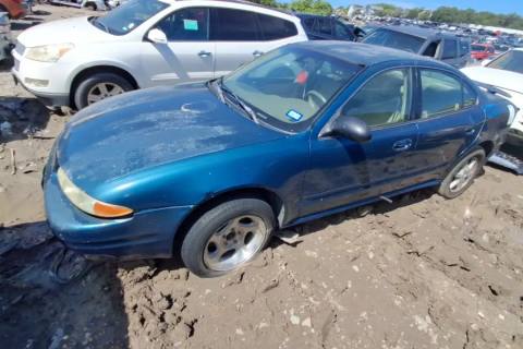 Photo of 2003 Oldsmobile Alero