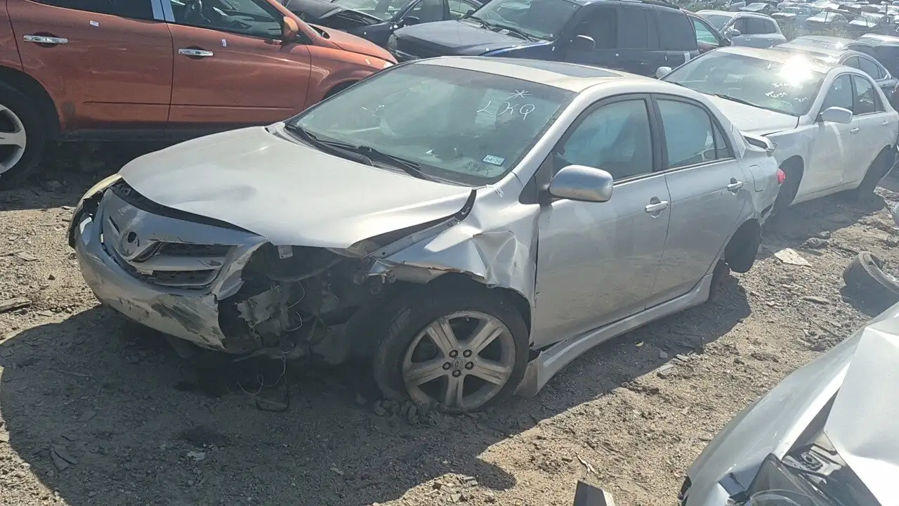 Photo of 2013 Toyota Corolla