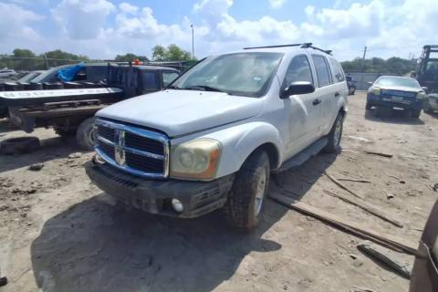Photo of 2005 Dodge Durango