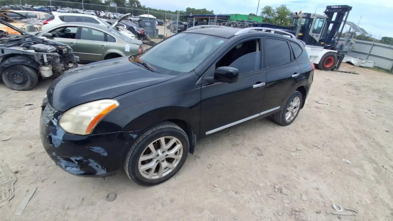 Photo of 2013 Nissan Rogue