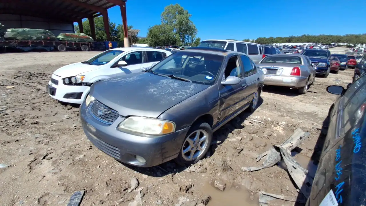 Photo of 2001 Nissan Sentra