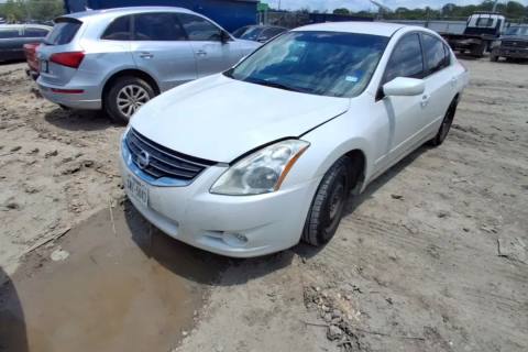 Photo of 2012 Nissan Altima