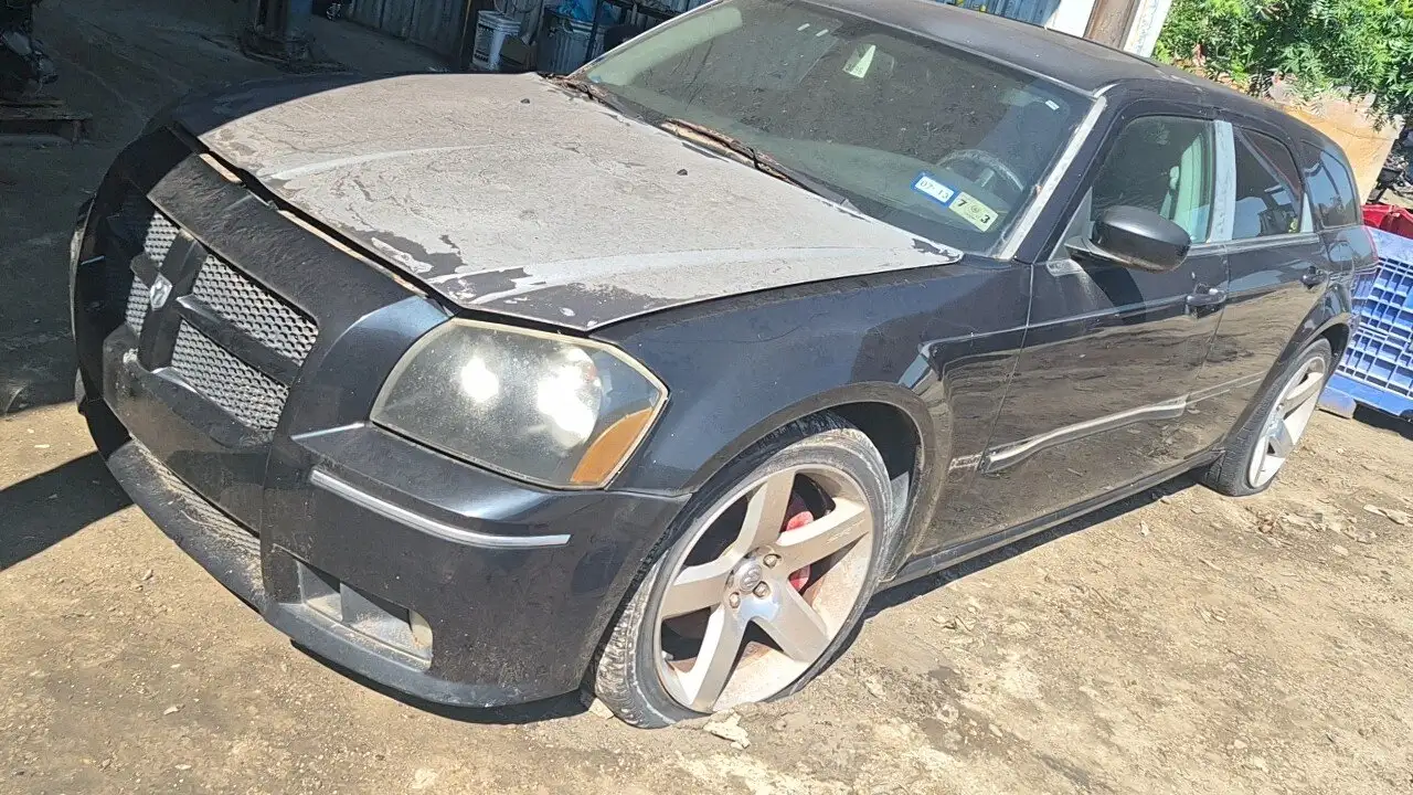 Photo of 2007 Dodge Magnum