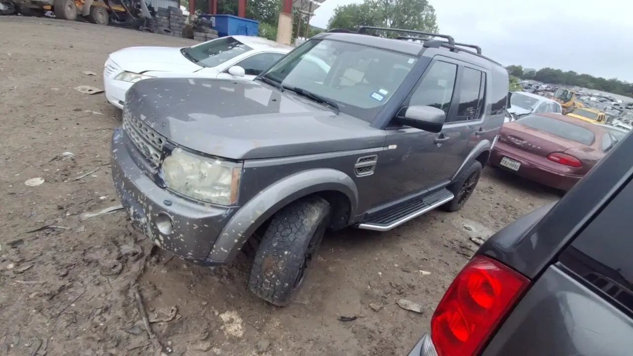 Photo of 2011 Land Rover Lr4